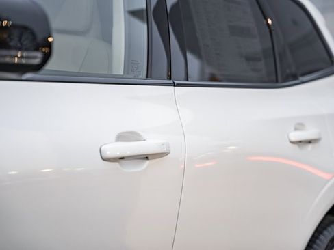 New 2026 Volvo XC60 B5 Ultra w/ Protection Package Premier image 16