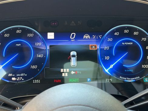 New 2026 Mercedes-Benz EQS 550 4MATIC SUV image 24