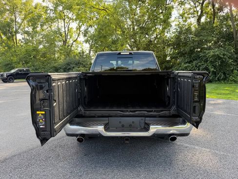 Used 2022 RAM 1500 Limited AWD/4WD image 23