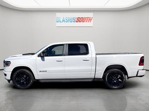 Used 2022 RAM 1500 Laramie AWD/4WD image 6