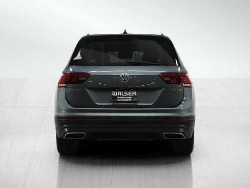 Used 2019 Volkswagen Tiguan SE AWD/4WD image 4