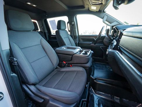 Used 2024 GMC Sierra 3500 SLE w/ SLE Convenience Package image 23