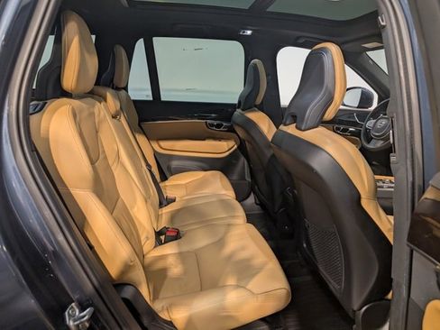 Used 2019 Volvo XC90 T6 Momentum w/ Protection Package Premier image 29