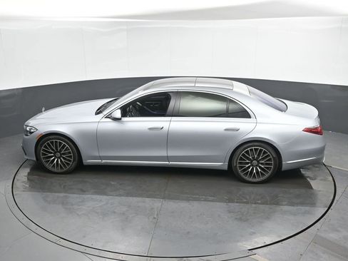 Used 2022 Mercedes-Benz S 580 4MATIC Sedan image 36