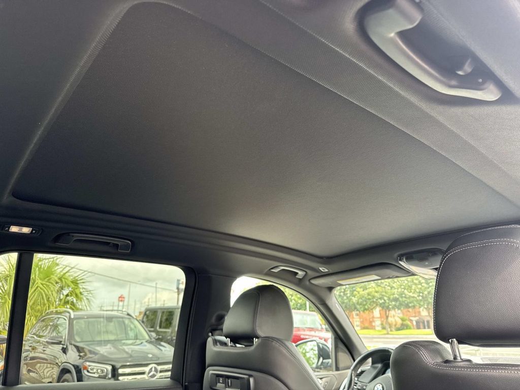 Used 2019 BMW X5 xDrive40i w/ Convenience Package AWD/4WD image 12