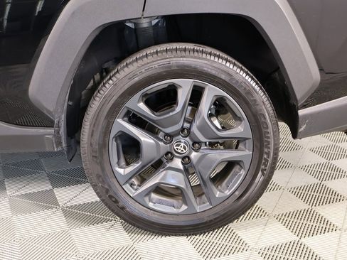 Used 2024 Toyota RAV4 Adventure image 18