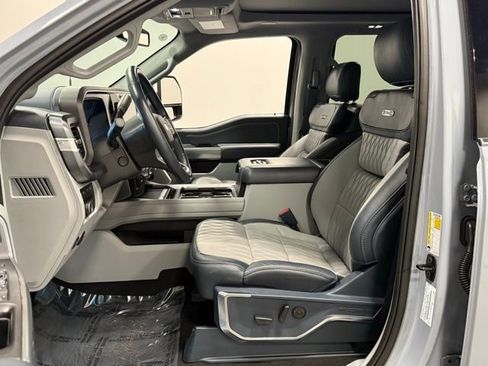 Used 2024 Ford F250 Limited w/ FX4 Off-Road Package image 15