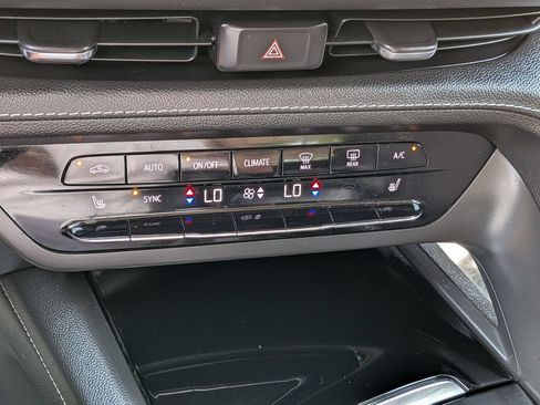 Used 2023 Buick Envision Preferred AWD/4WD image 23
