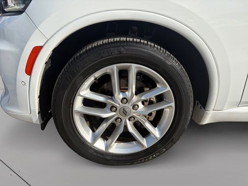 Certified 2023 Dodge Durango R/T RWD image 9