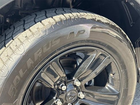 Used 2024 RAM 1500 Classic Warlock image 9