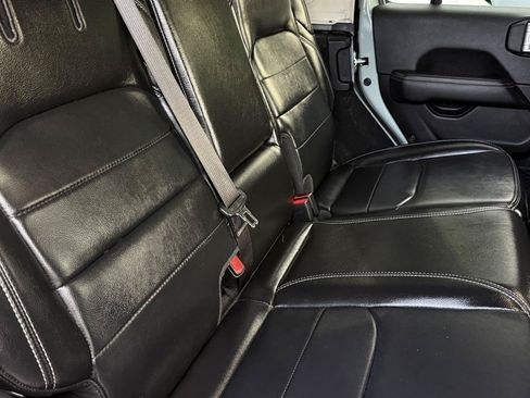 Used 2023 Jeep Wrangler Unlimited Sahara w/ Cold Weather Group AWD/4WD image 30