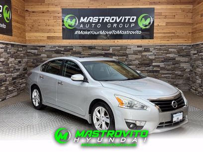 Used 2015 Nissan Altima 2.5 SV w/ Convenience Package