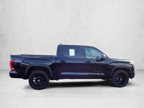 Used 2024 Toyota Tundra Limited AWD/4WD image 4