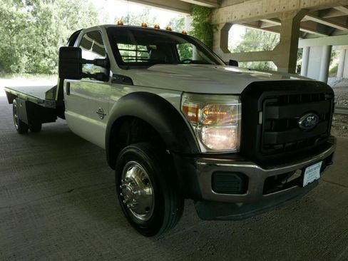 Used 2011 Ford F550 2WD Regular Cab Super Duty w/ Payload Upgrade Pkg image 20