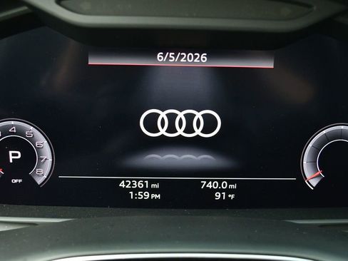 Used 2020 Audi Q8 Premium Plus w/ Premium Plus Package AWD/4WD image 73