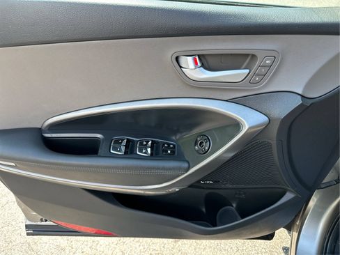 Used 2018 Hyundai Santa Fe Sport 2.0T AWD/4WD image 21