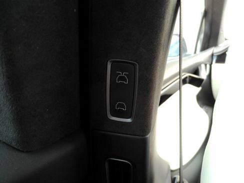 Used 2020 Tesla Model X AWD/4WD image 34