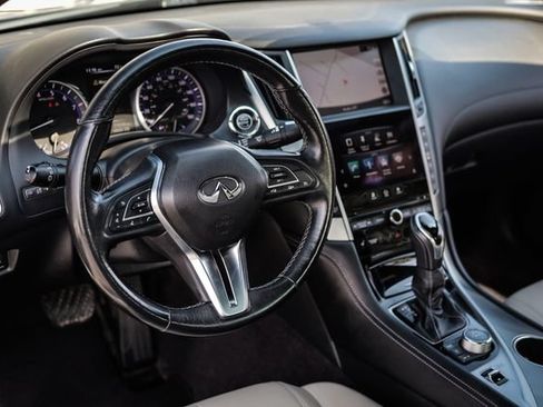 Used 2017 INFINITI Q60 3.0t w/ Premium Plus Package 3.0T AWD/4WD image 26