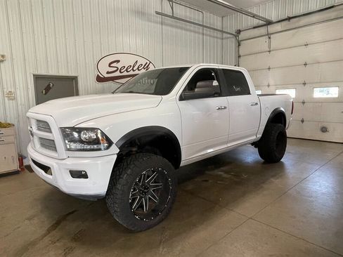 Used 2016 RAM 1500 Laramie w/ Convenience Group AWD/4WD image 1