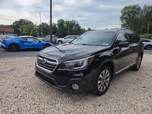 Used 2019 Subaru Outback 3.6R Touring w/ Protection Package #1 AWD/4WD image 2