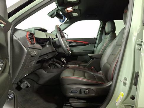 Used 2024 Chevrolet TrailBlazer RS w/ Convenience Package AWD/4WD image 15