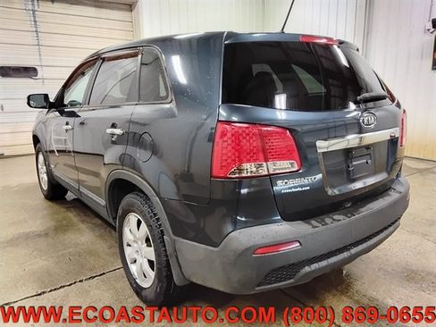 Used 2011 Kia Sorento LX AWD/4WD image 6