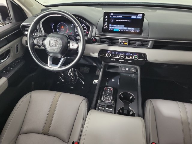 Used 2024 Honda Pilot EX-L image 15