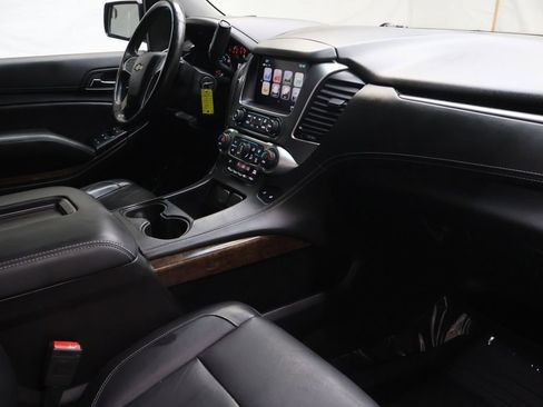 Used 2018 Chevrolet Tahoe LT image 10