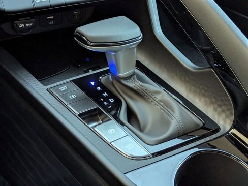 New 2025 Hyundai Elantra SEL image 21