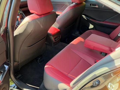 Used 2023 Lexus IS 350 F Sport RWD image 8