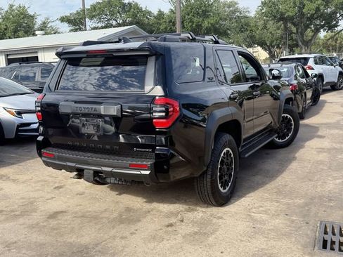 Used 2025 Toyota 4Runner TRD Off-Road Premium w/ Tow Technology Package image 5