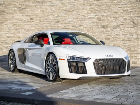 Used 2018 Audi R8 V10 plus image 8