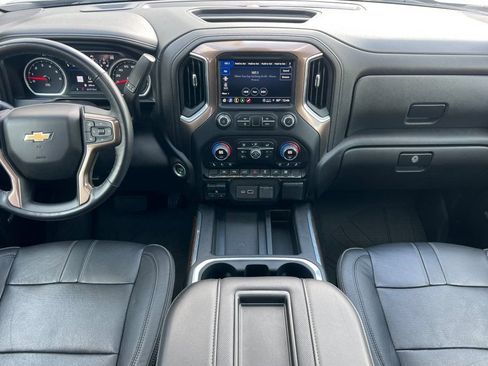 Used 2022 Chevrolet Silverado 1500 High Country AWD/4WD image 10