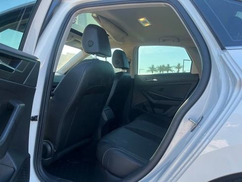 Used 2019 Volkswagen Jetta SEL image 13