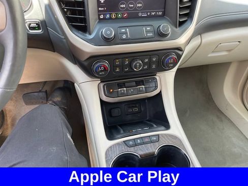 Used 2023 GMC Acadia Denali AWD/4WD image 17