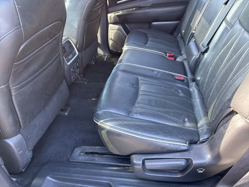 Used 2017 INFINITI QX60 Luxe w/ Deluxe Technology Package image 17