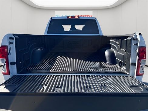Used 2024 RAM 2500 Big Horn image 24