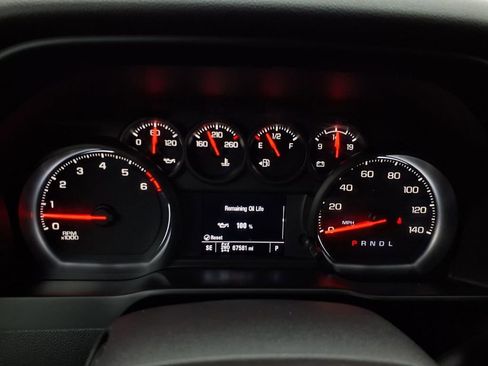 Used 2021 GMC Sierra 1500 4x4 Crew Cab w/ Sierra Value Package image 18