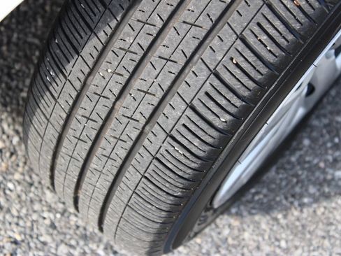 Used 2024 Toyota Corolla LE image 34