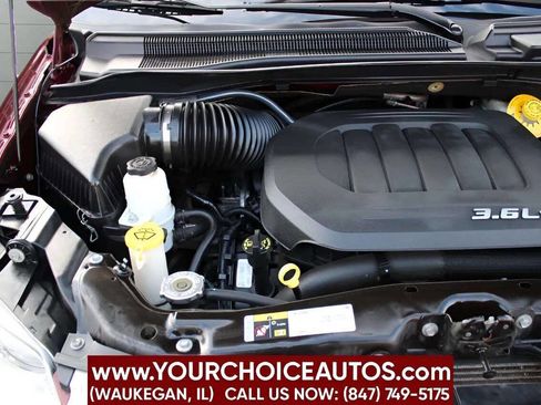 Used 2018 Dodge Grand Caravan SE w/ UConnect Hands-Free Group image 23