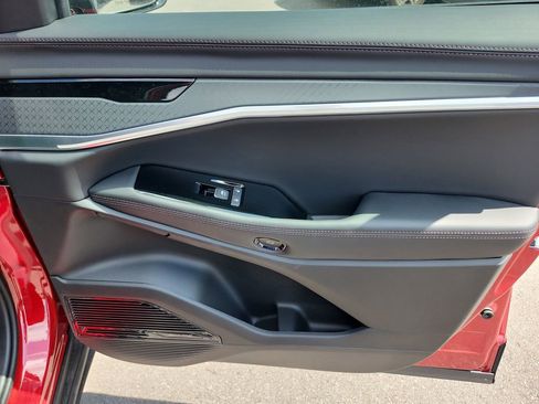 Used 2025 Jeep Wagoneer S Limited image 40