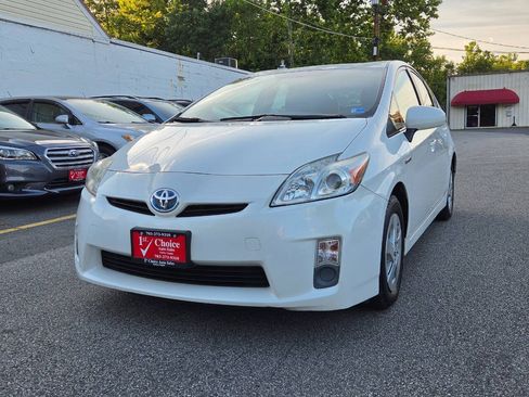 Used 2011 Toyota Prius Two FWD image 1