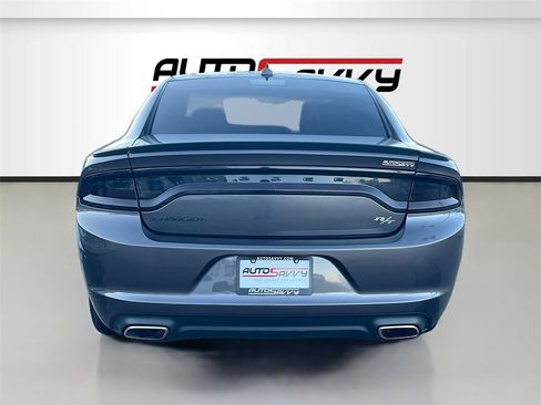 Used 2016 Dodge Charger R/T image 6