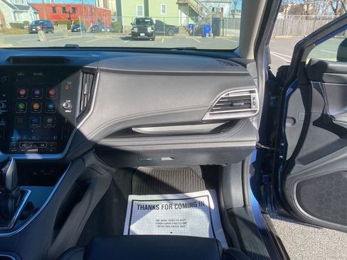 Used 2020 Subaru Outback Limited image 28