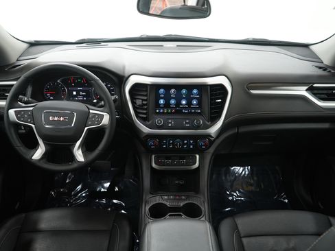 Used 2023 GMC Acadia SLT w/ Elevation Edition image 19