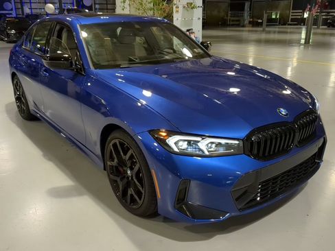 Used 2025 BMW 330i xDrive Sedan w/ M Sport Package AWD/4WD image 5