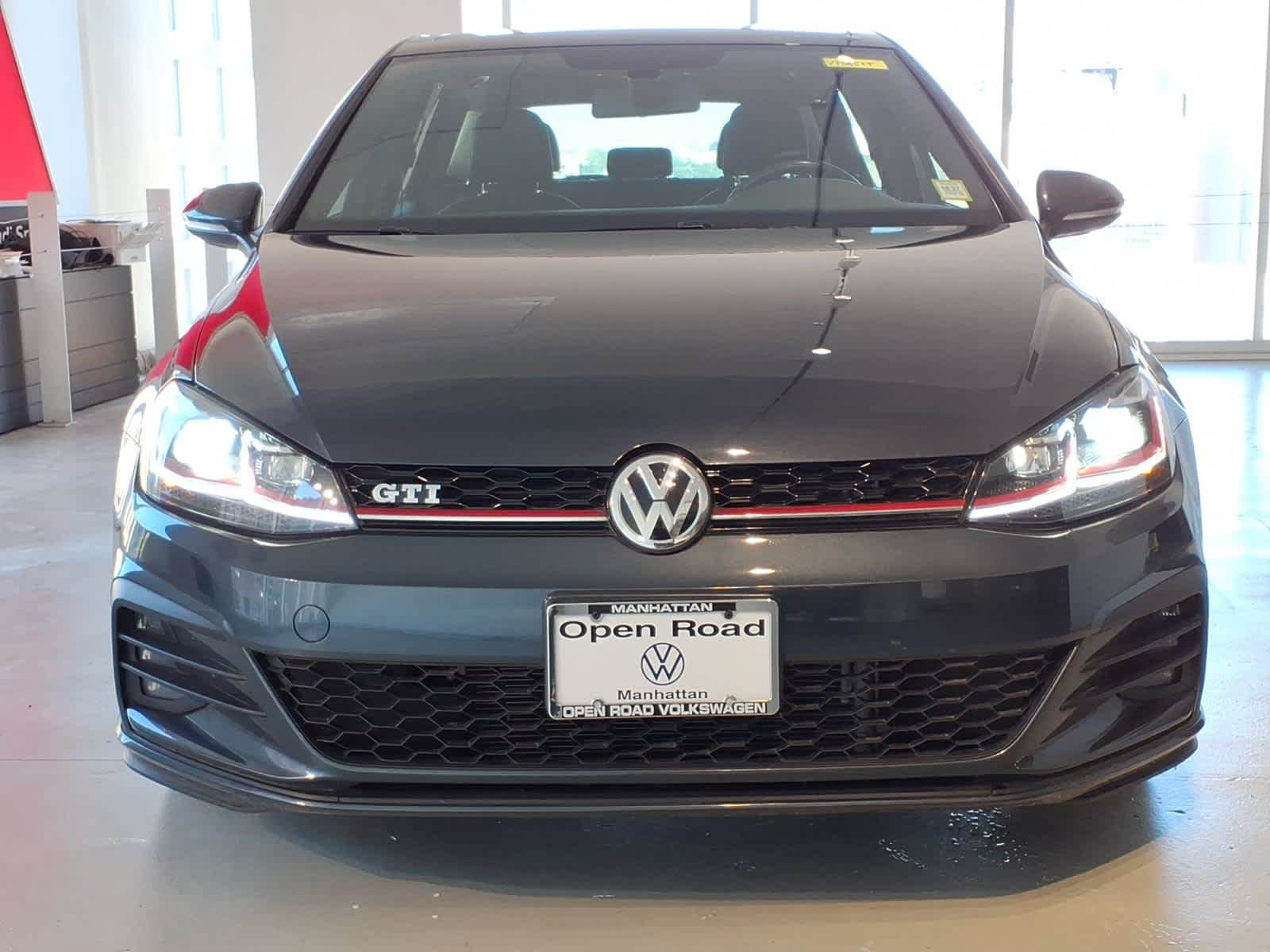 Used 2018 Volkswagen GTI SE w/ SE Leather Package FWD image 2