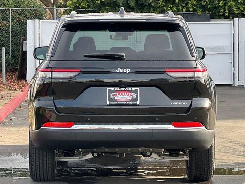 New 2025 Jeep Grand Cherokee Laredo X image 5