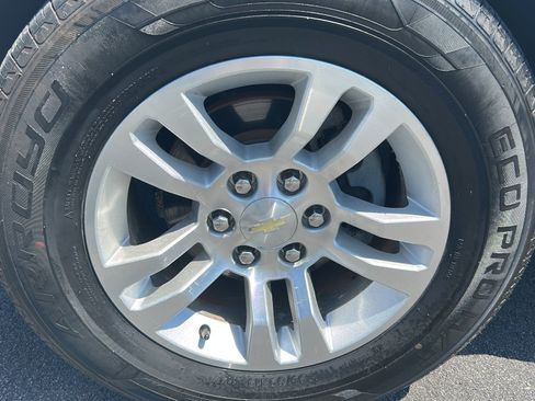Used 2016 Chevrolet Tahoe LT RWD image 9