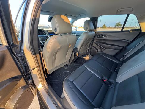 Used 2025 Chevrolet Trax ACTIV w/ Driver Confidence Package image 28